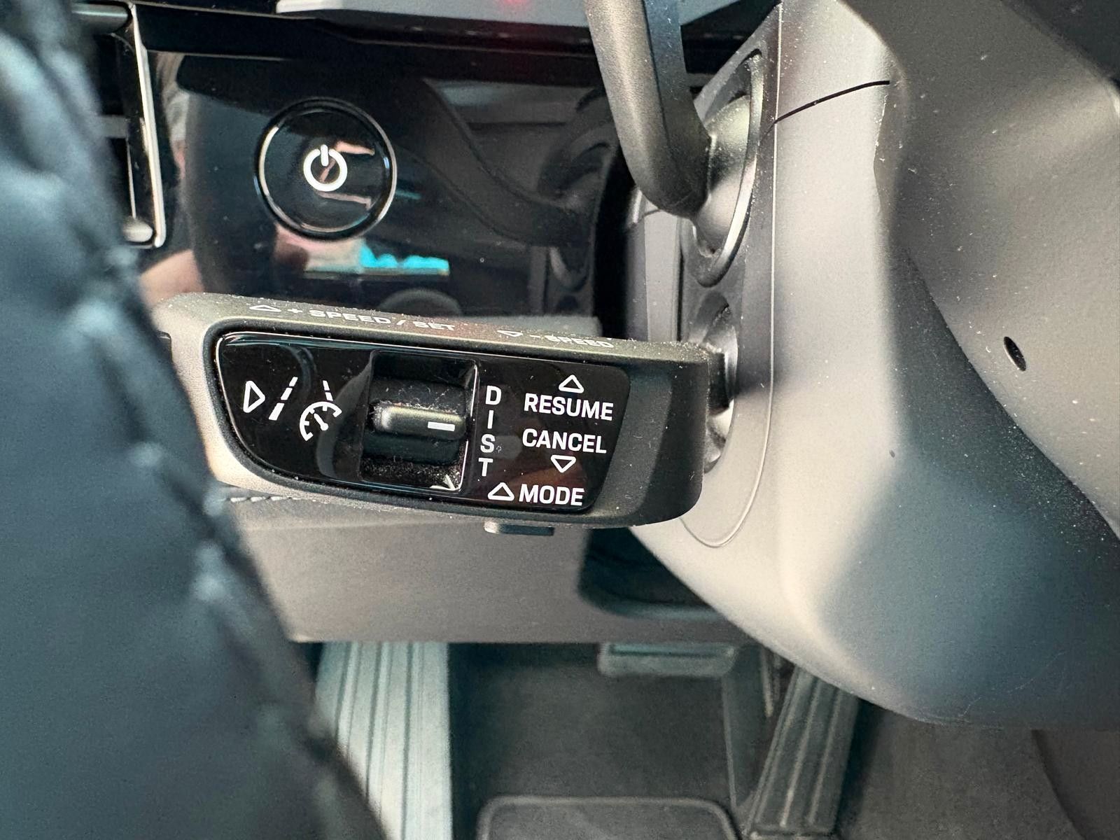 Fahrzeugabbildung Porsche Taycan performance 84 kwh, pano,volleder, memory