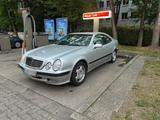 Mercedes-Benz Mercedes Benz CLK 200 - Mercedes-Benz CLK 200 in München