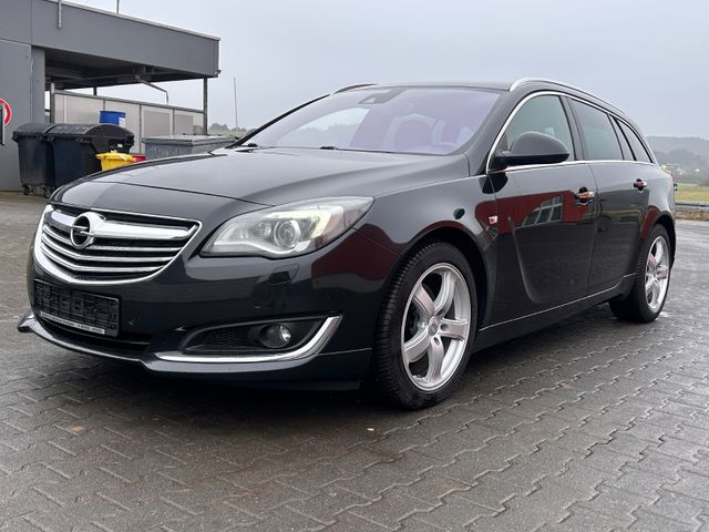 Opel Insignia A Sports Tourer  4x4 Navi Xenon Leder