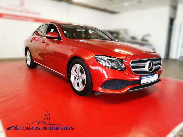 Mercedes-Benz E 220 Lim 4Matic*1.Hd.+SHgpfl.+Kam.+DAB+Navi+LED