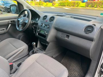Volkswagen Caddy - 9