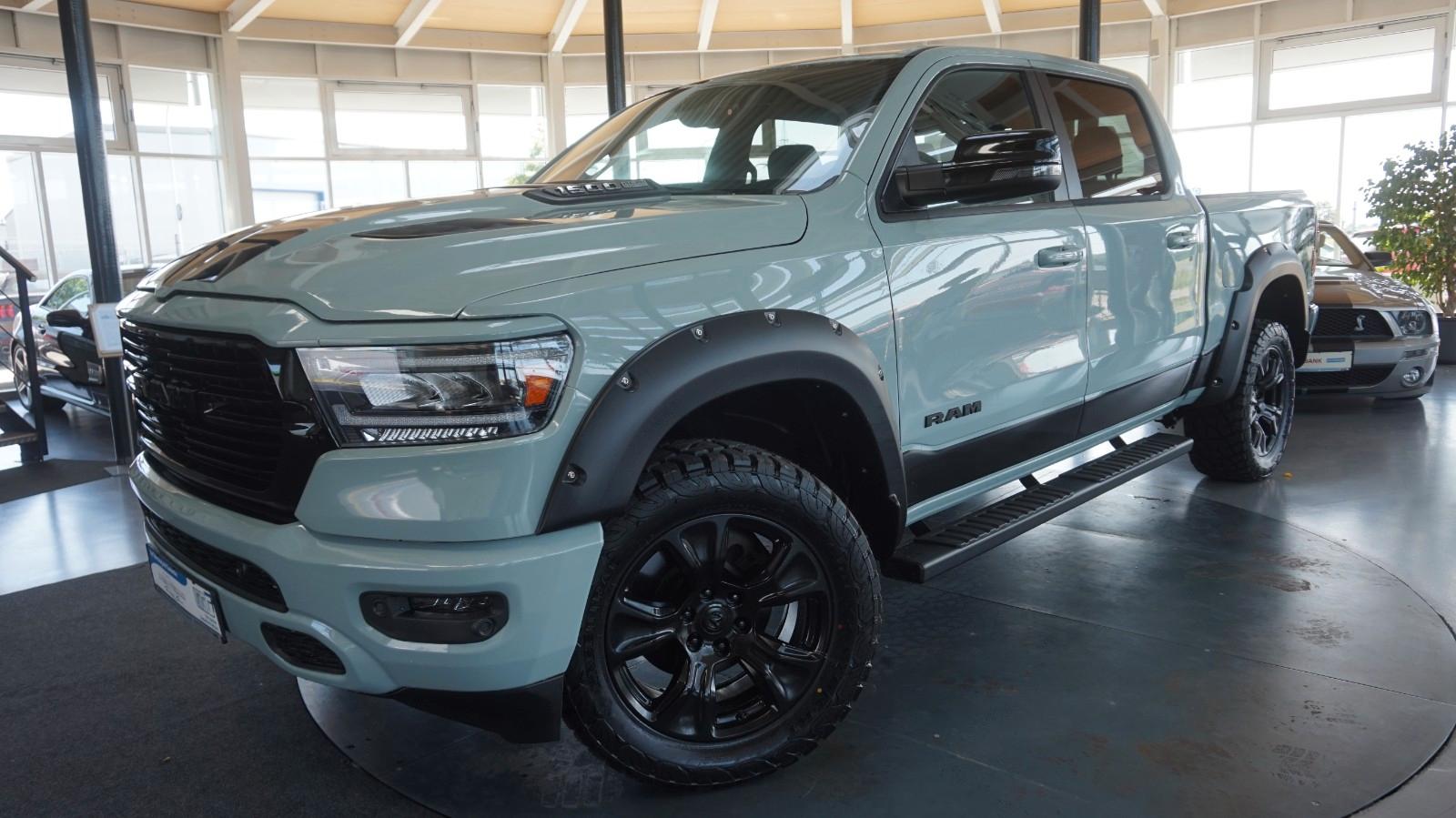 Dodge RAM 1500 HEMI 5.7l Crew-Cab*4x4*Navi*Alu20*