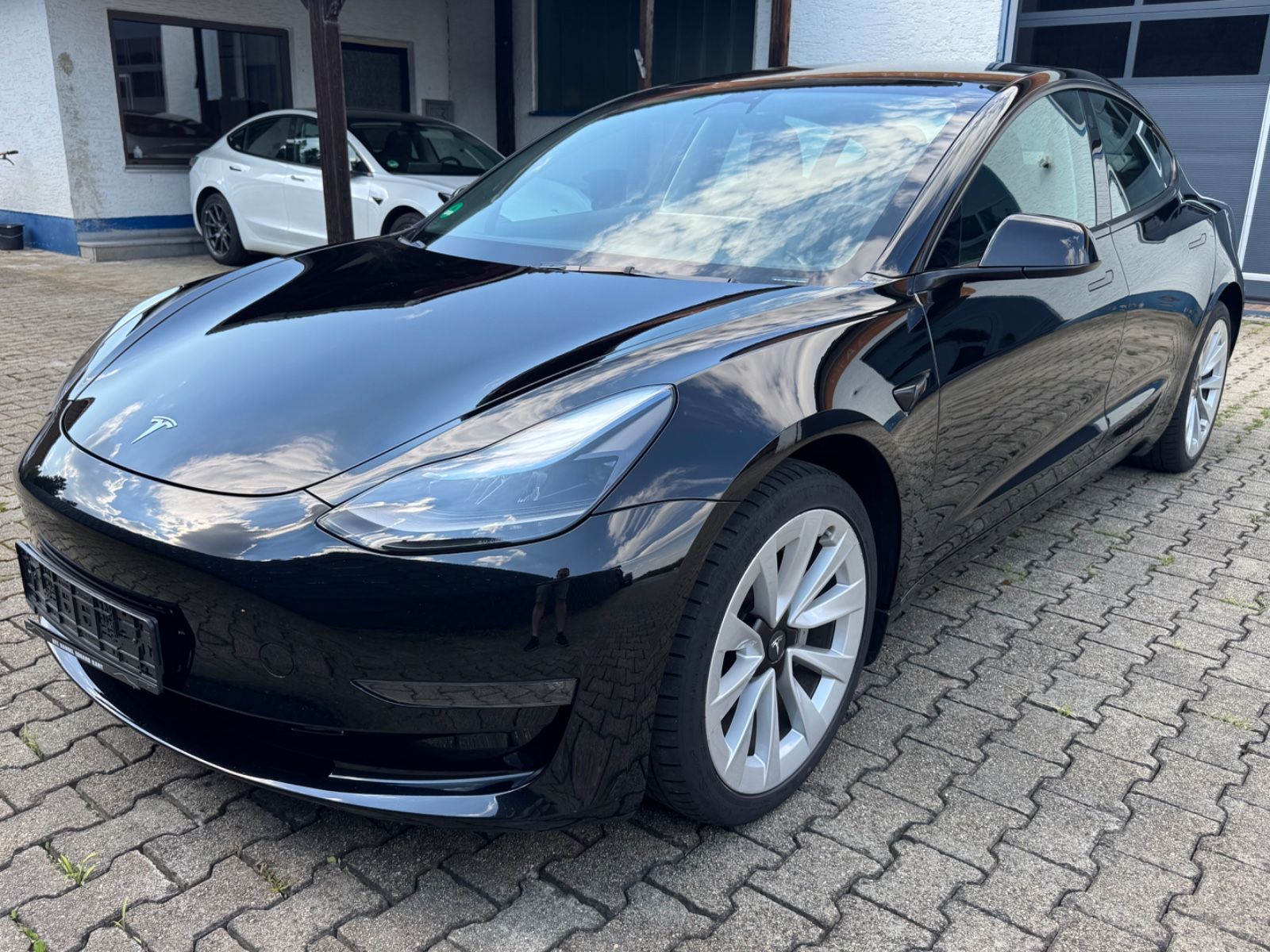 TESLA Model 3 Long Range Dual AWD RYZEN 1HAND 19ZOLL