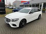 Mercedes-Benz E 200 T-Modell 4Matic AMG LINE*NUR 59.000 KM* - Mercedes-Benz E-Klasse: T Modell AMG