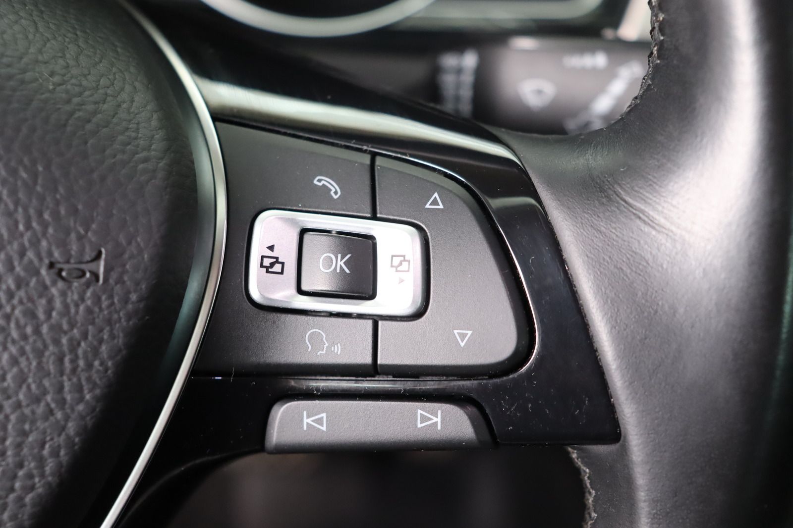 Fahrzeugabbildung Volkswagen Passat Variant 2.0 TDI Highline BlueMotion DSG