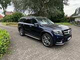 Mercedes-Benz GLS 350 - blaue Mercedes-Benz GLS 350