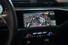 AUDI Q3 40 TDI quattro S line | Standheizung | AHK AUDI Q3 40 TDI quattro S line | Standheizung | AHK