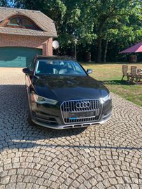 Audi A6 - 6