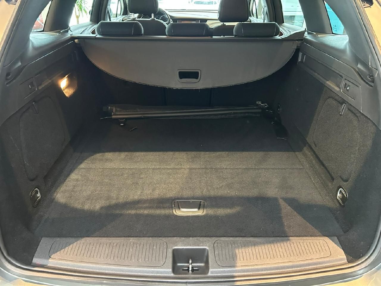 Fahrzeugabbildung Opel Astra K Sports Tourer Opel 2020 Start/Stop