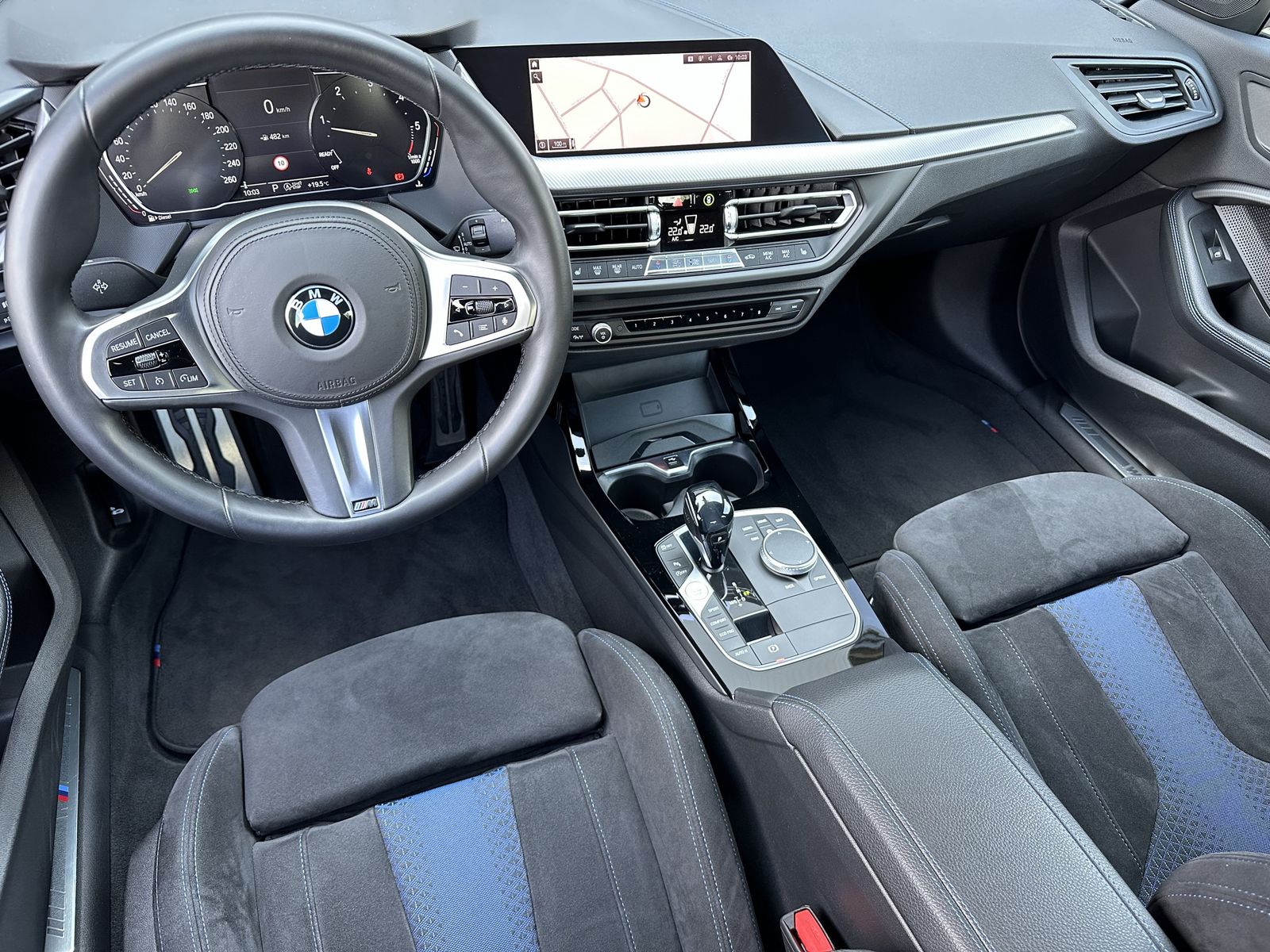 Fahrzeugabbildung BMW 220d Gran Coupé xDrive M-Sport NAV+LED+HIFI+18ZO
