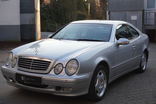 Mercedes-Benz CLK 230 KOMPRESSOR ELEGANCE*AUTOM.*XENON*TEMPOM.