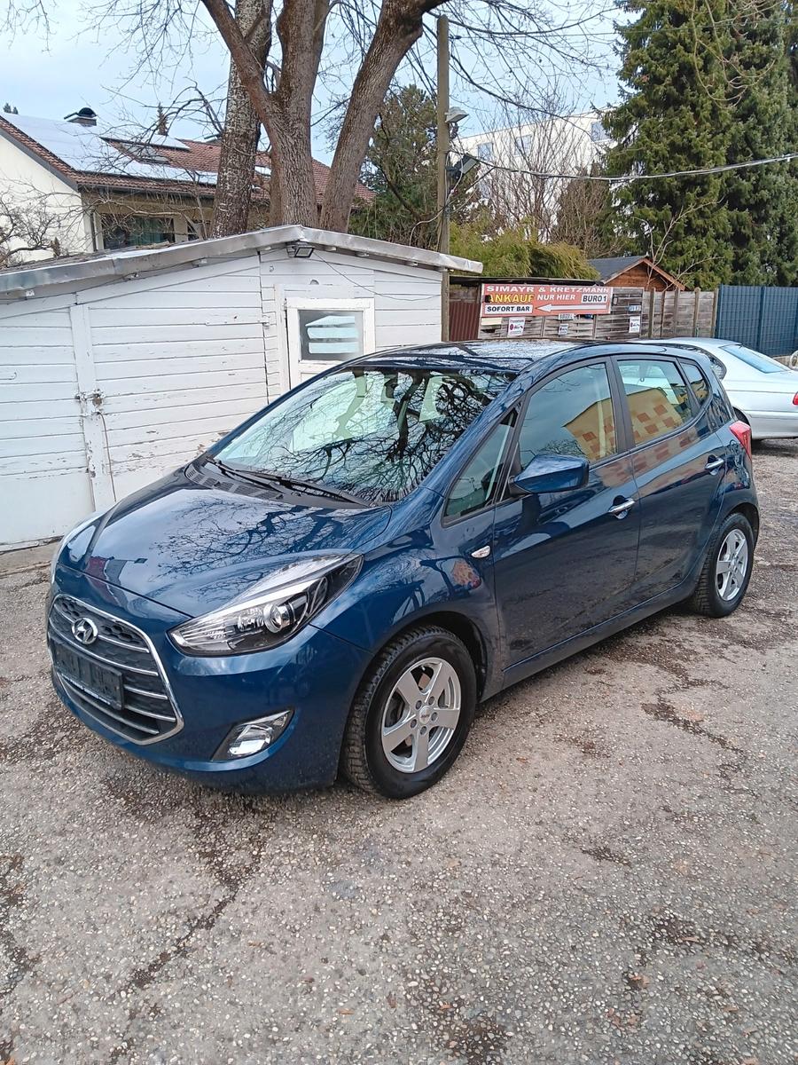 Hyundai ix20 blue Trend