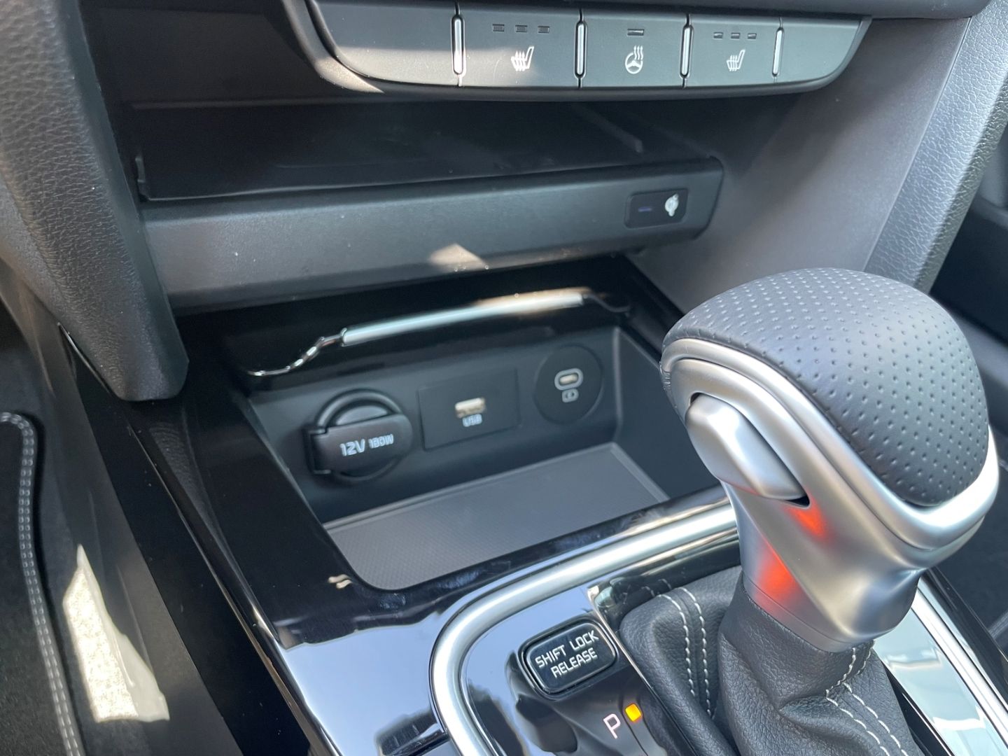 Fahrzeugabbildung Kia Ceed_sw GT Line LED Kamera Schiebedach JBL Navi