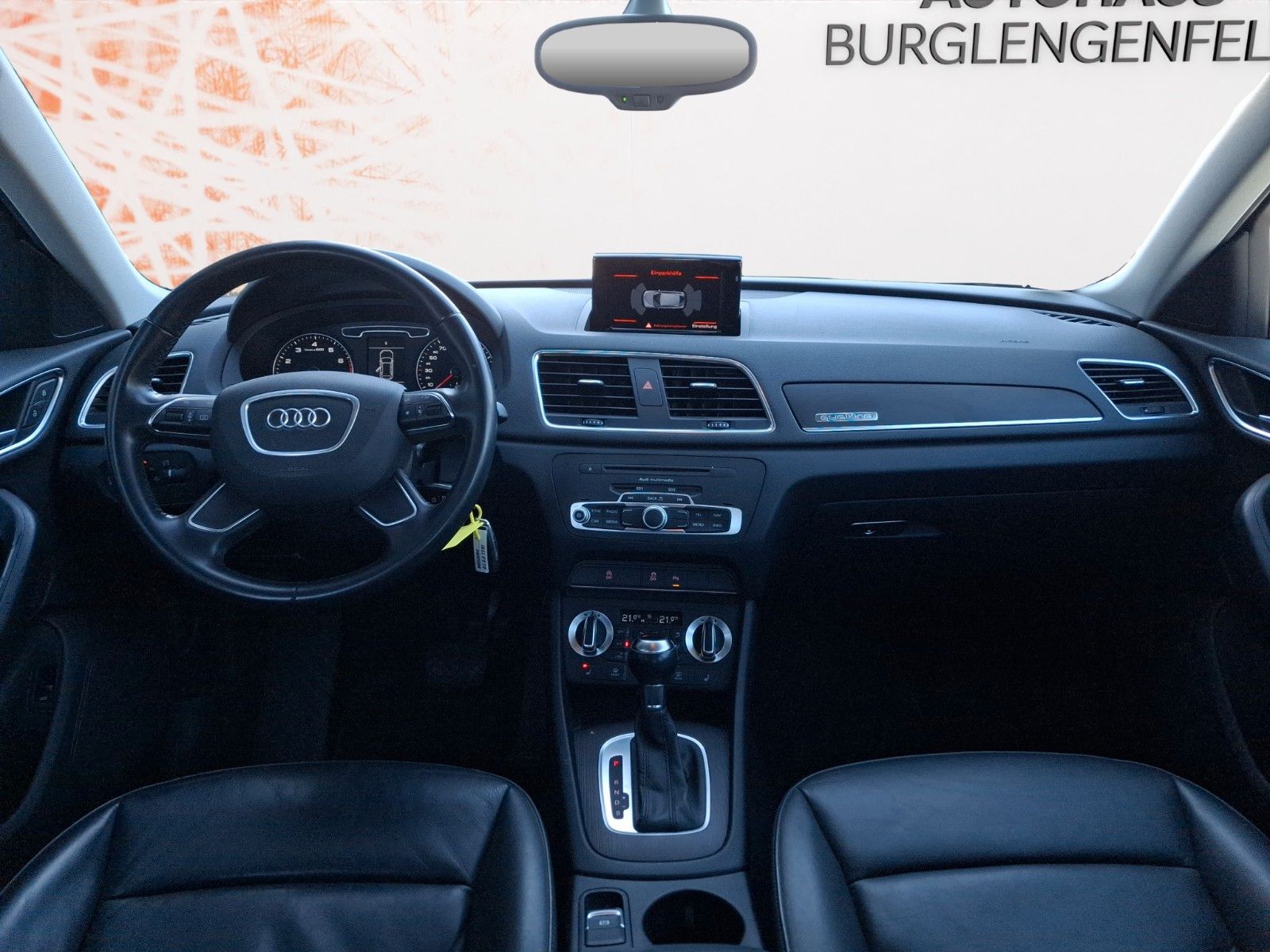 Fahrzeugabbildung Audi Q3 2.0 TFSI quattro