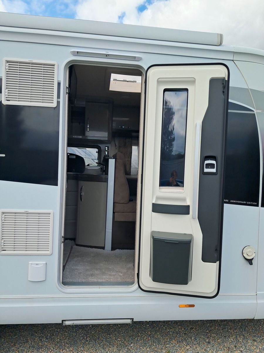 Fahrzeugabbildung Hobby 50 Years Anniversary Edition Reisemobil Optima O