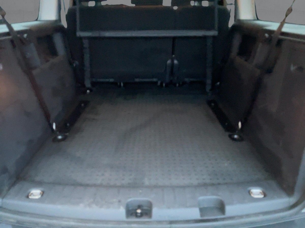 Volkswagen Caddy Maxi - Bild 12