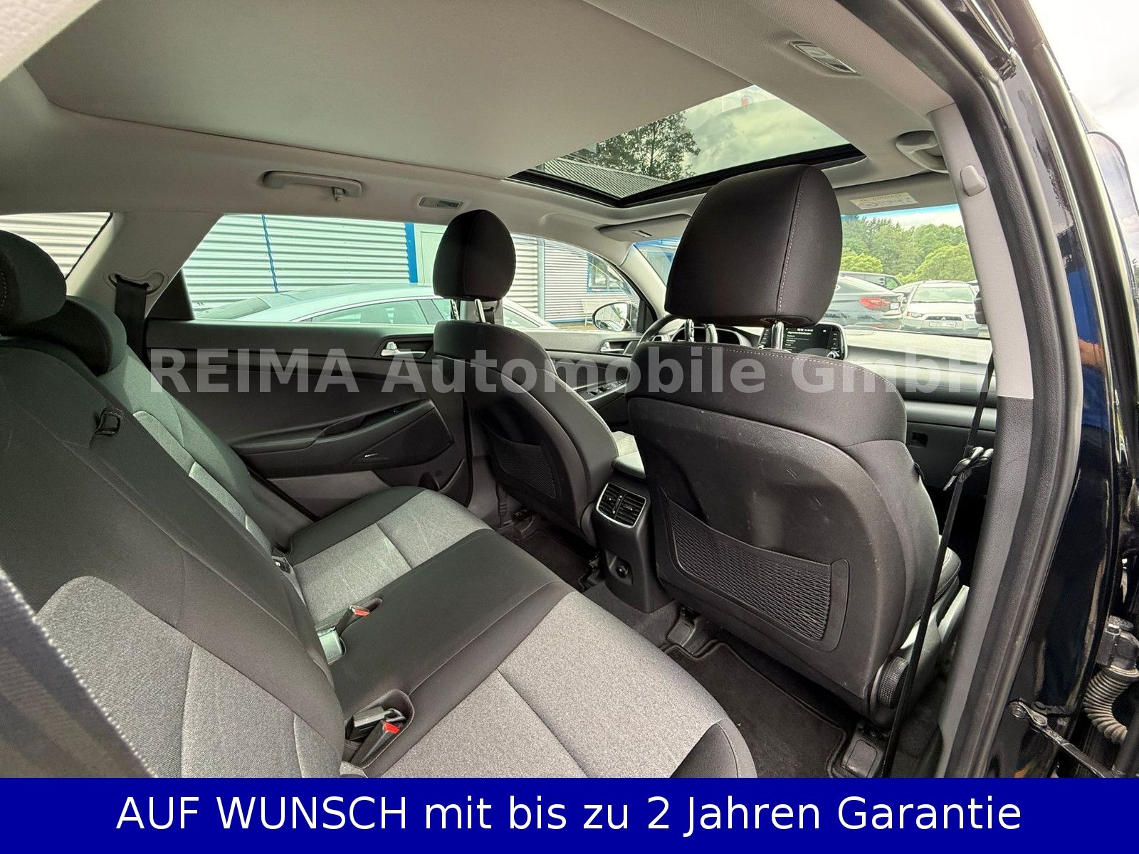 Fahrzeugabbildung Hyundai Tucson Advantage 1,6i 2WD, Pano, Navi, LED