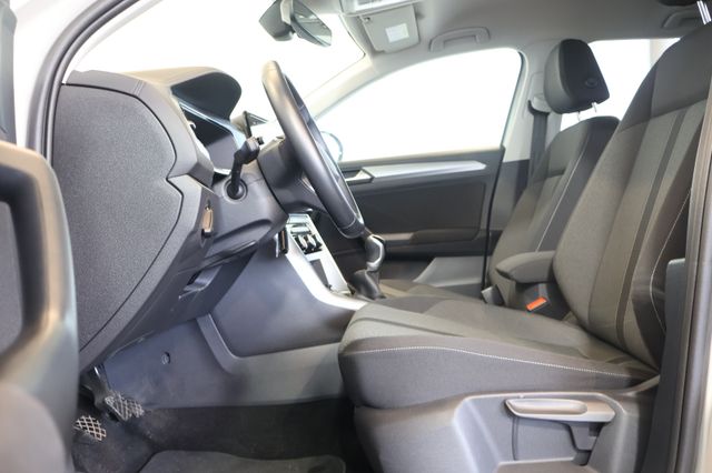 Volkswagen T-Roc 1.5 TSI Life AID+CARPLAY+LED+AHK