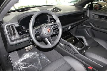 Porsche Cayenne - 3