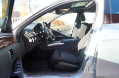 Fahrzeugabbildung Mercedes-Benz E 250 CDI BlueEfficiency Autm. Navi SHZ PDC SD!
