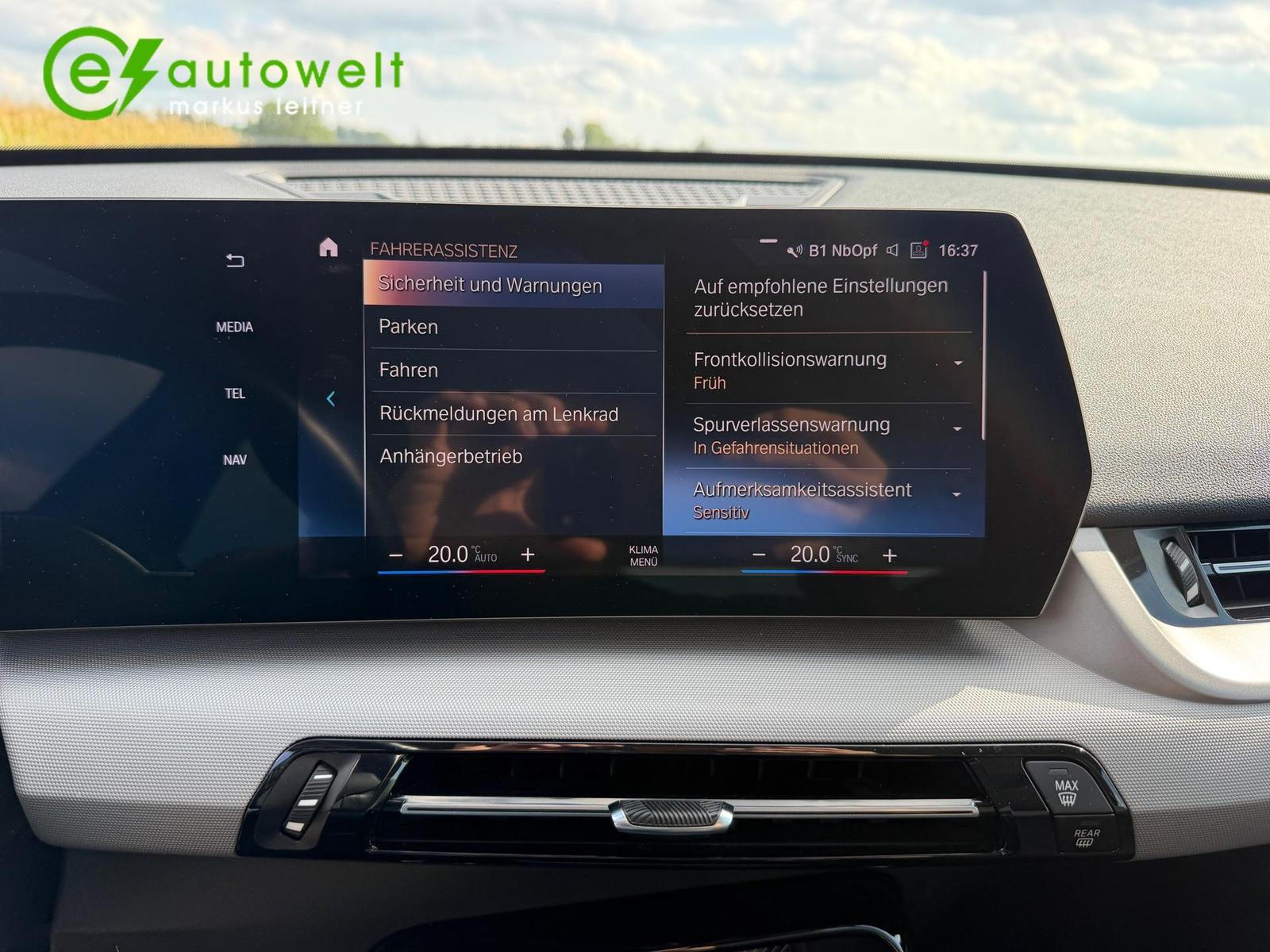 BMW iX1 xDrive30 67kWh AHK adapt. LED Komfortzugang, миниатюра 17