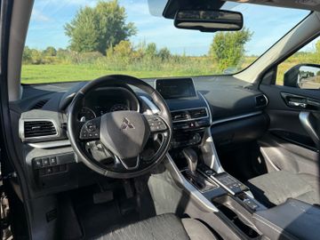 Mitsubishi Eclipse Cross - 10