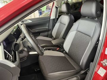 Fotografie des VW Taigo 1,0l TSI DSG Goal