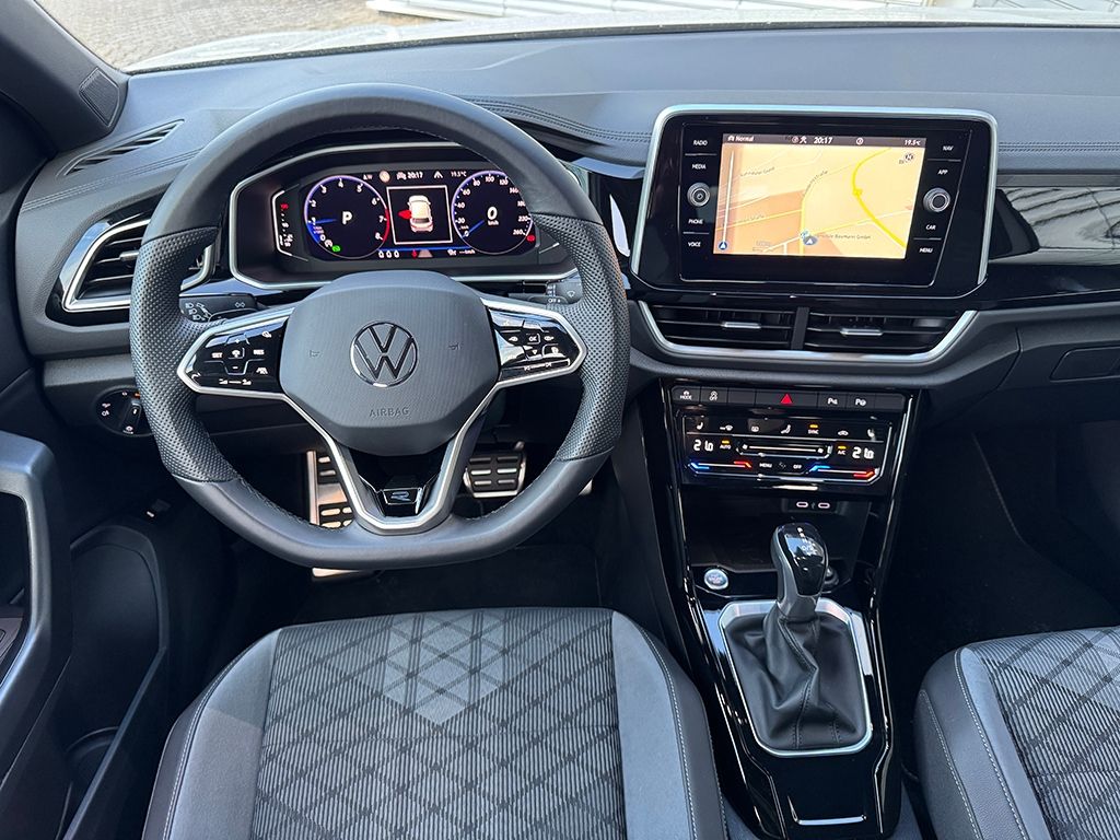 T-Roc 1.5 TSI DSG R-LINE *AHK*NAVI*KEYLESS*