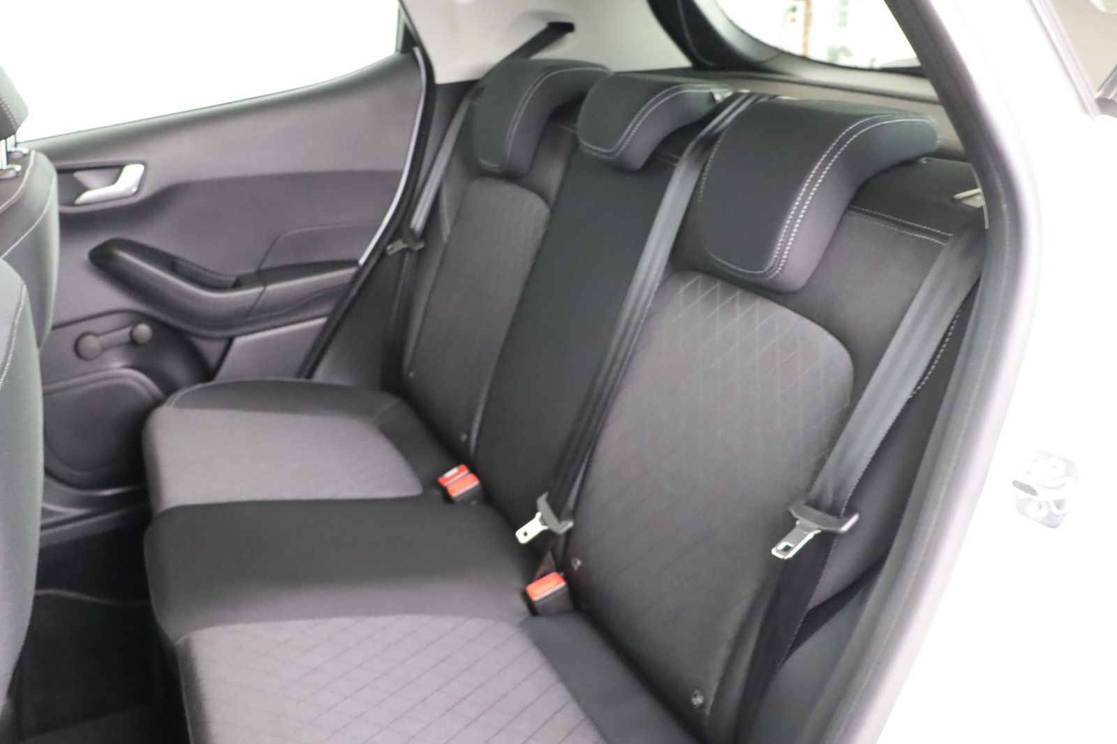 Fahrzeugabbildung Ford Fiesta 1.0 l Active * Klima * SHZ * PDC