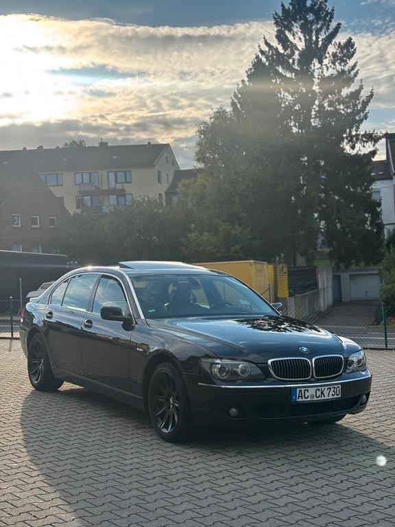 BMW 730
