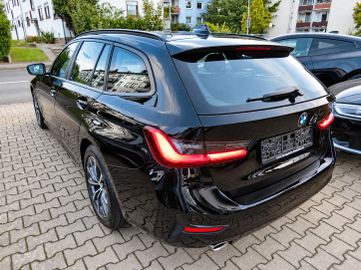 BMW 320 - 4
