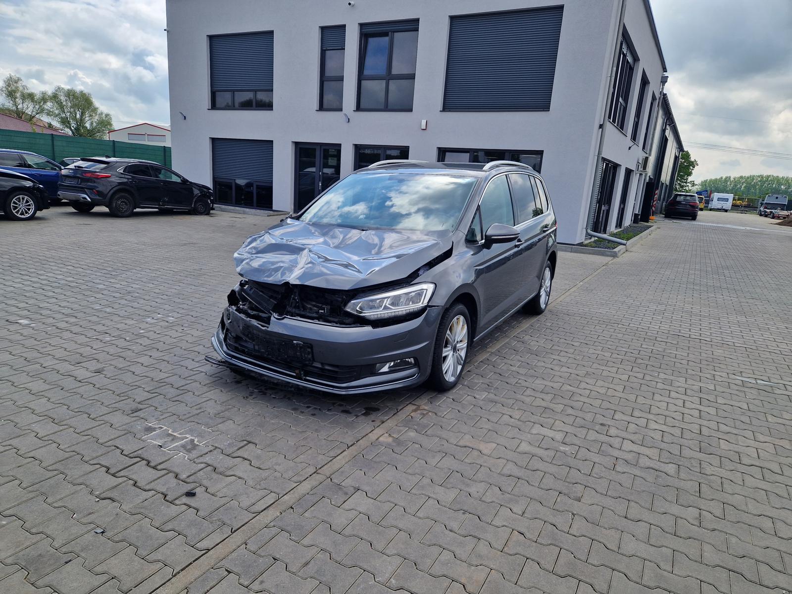 Volkswagen Touran 2.0 TDI Highline BMT/Start-Stopp Metallic