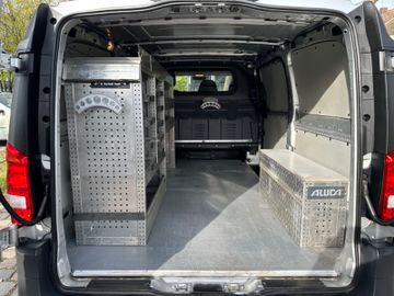 Fahrzeugabbildung Mercedes-Benz Vito 111 CDI Kasten Lang*Klima*Sortimo*AHK*Tempo