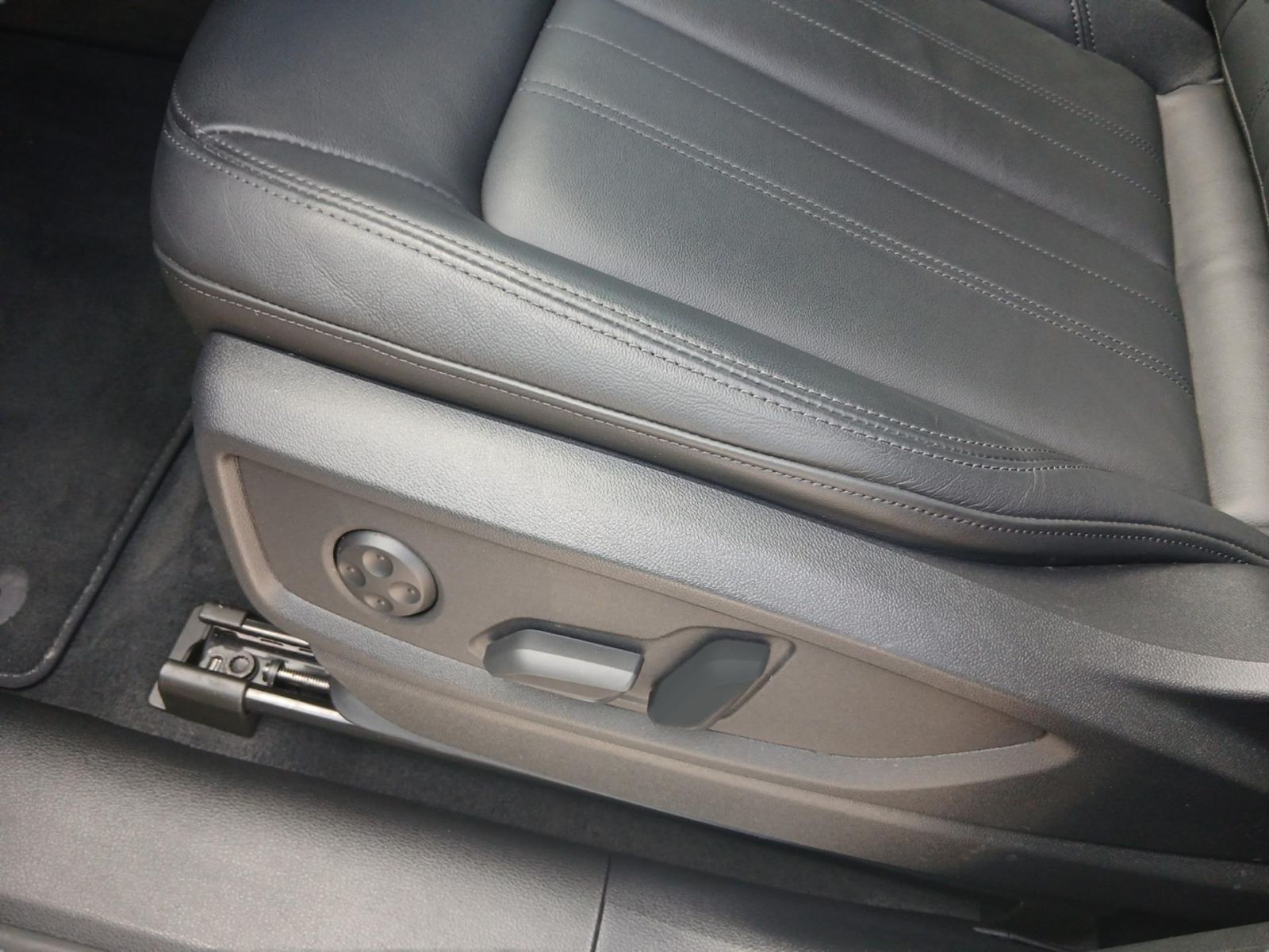 Audi Q5 - Bild 13