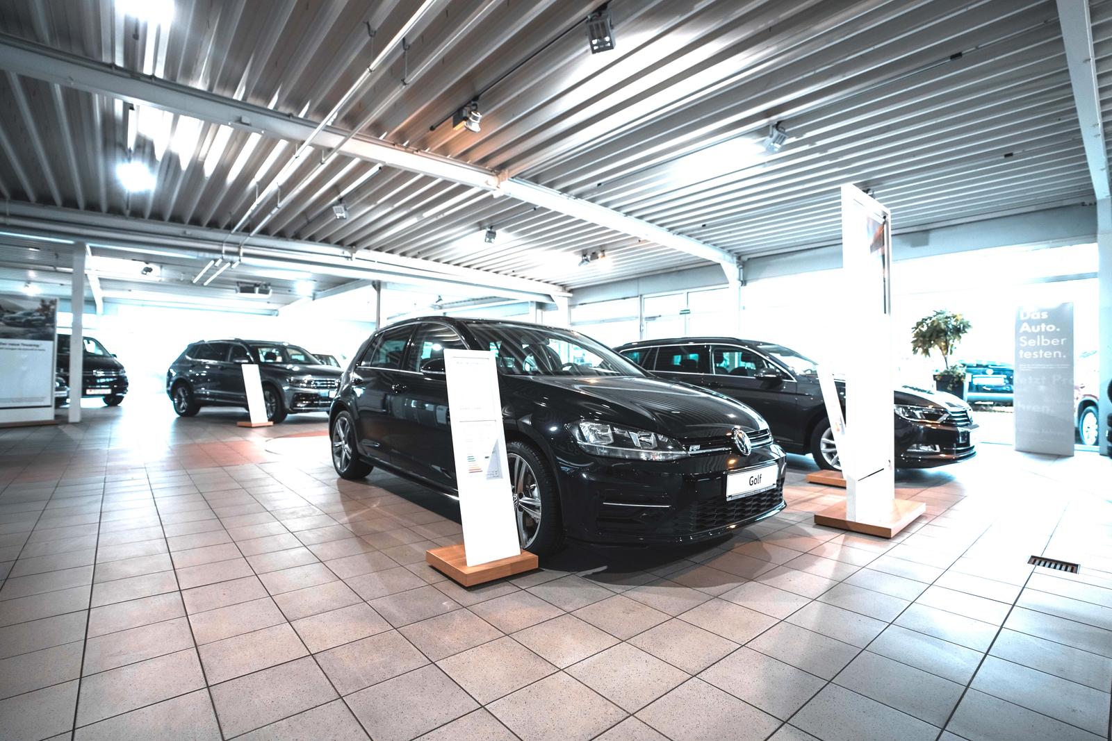 showroom-image-main