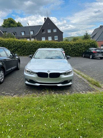 BMW F30 BMW 320d