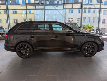 Audi Q7 50 TDI quattro S line