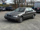 Mercedes-Benz C 220 ELEGANCE Elegance - gebrauchte Mercedes-Benz C 220 aus dem Jahr 1994
