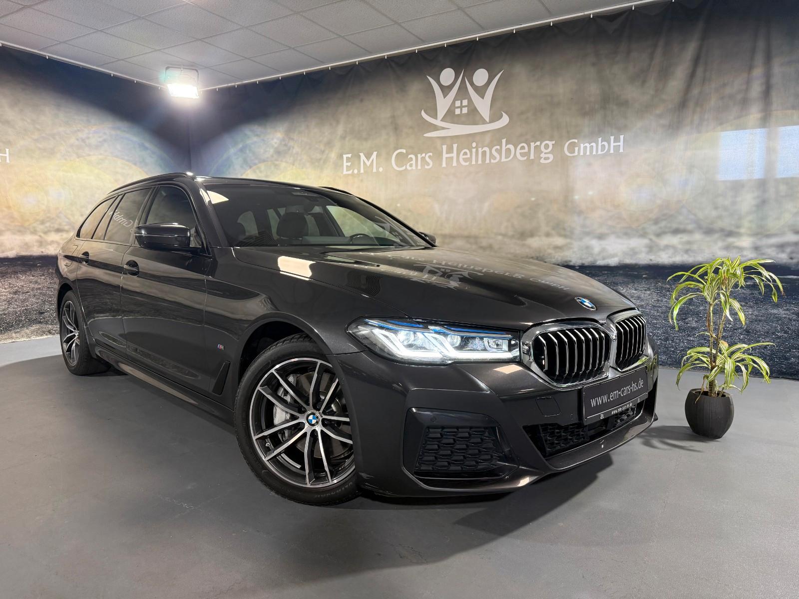BMW 530 d Touring M-Sport Shadow-Line Pano Head-Up