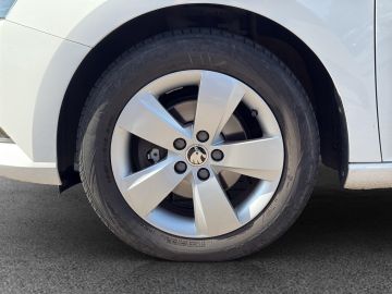 Skoda Fabia Ambition 1.0 TSI °AHK°PDC°SHZ°