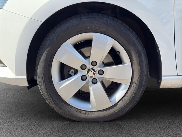 Skoda Fabia Ambition 1.0 TSI °AHK°PDC°SHZ°