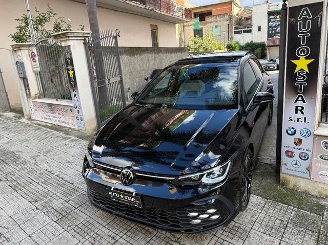 Volkswagen Golf 8 GTI 2.0 TSI 245 CV