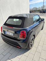 MINI Mini Cooper SE Cabrio Edition 1 von 999 - MINI MINI: Von