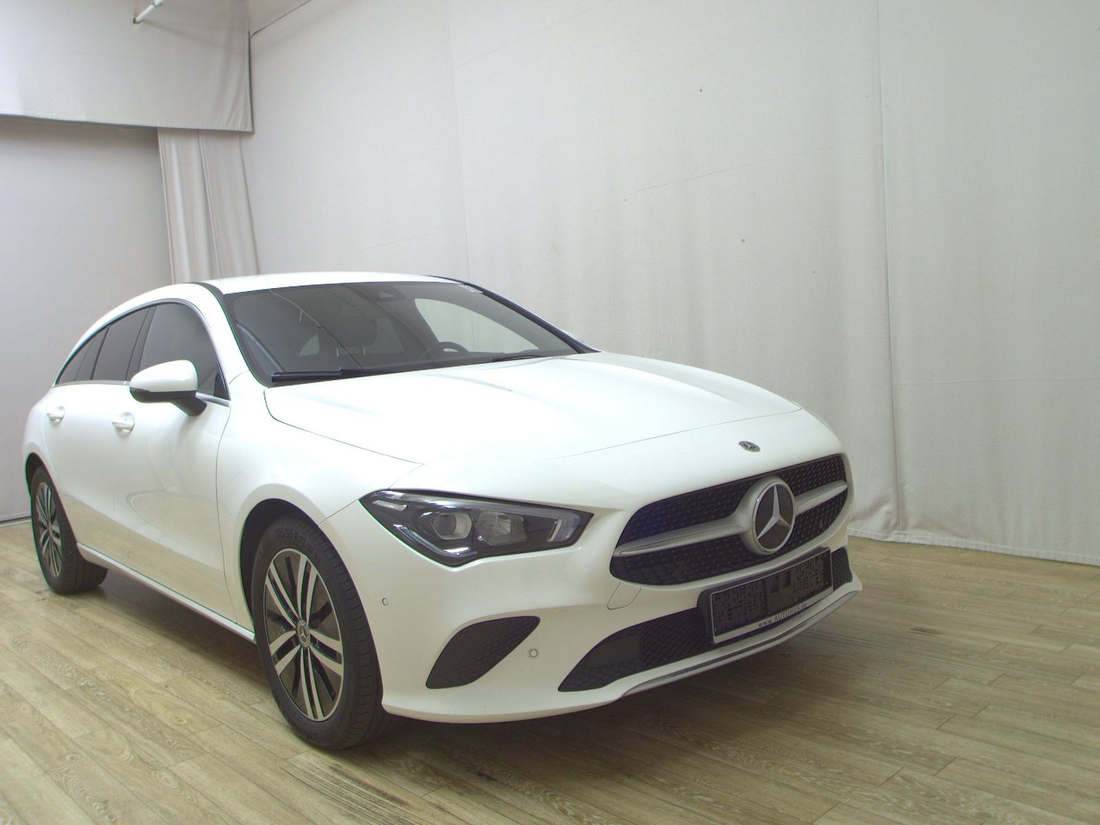Mercedes-Benz CLA 200 d T Progressive T-Leder Navi LED AHK imagem 3