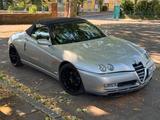 Alfa Romeo Spider 2.0 JTS 16V  - Alfa Romeo Spider: 2.0