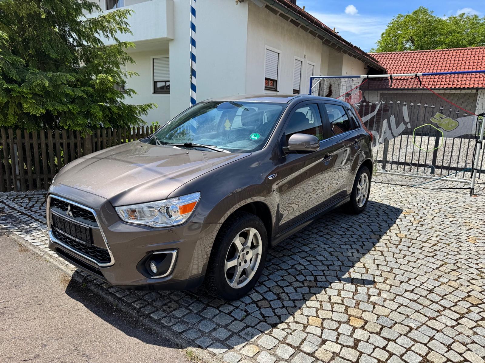 Mitsubishi ASX 1.8 DI-D+ 2WD ClearTec Comfort Erster Hand