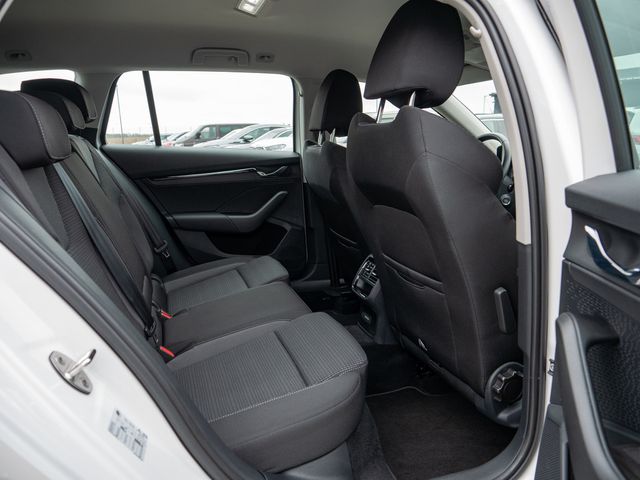 Foto Nummer 4: SKODA Octavia