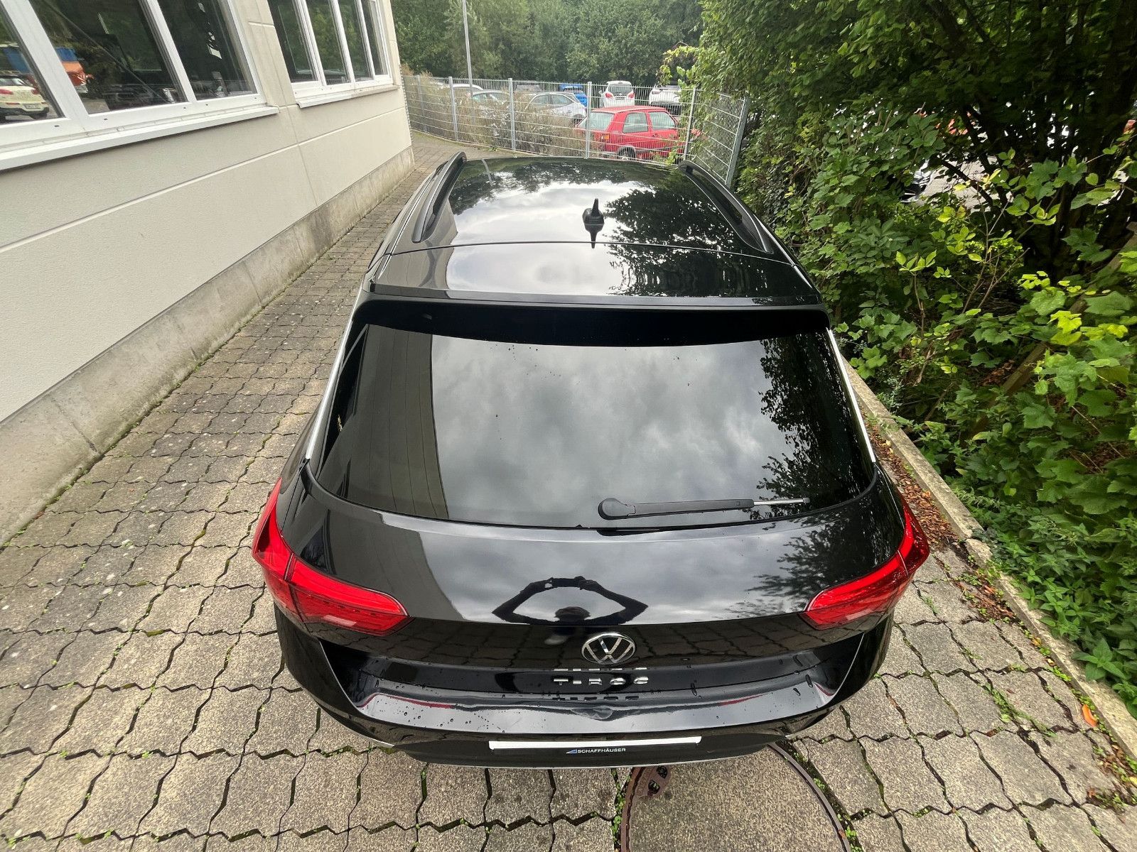 Fahrzeugabbildung Volkswagen T-Roc Style 1,5 TSI PDC LED ALU SHZ ACC UVM