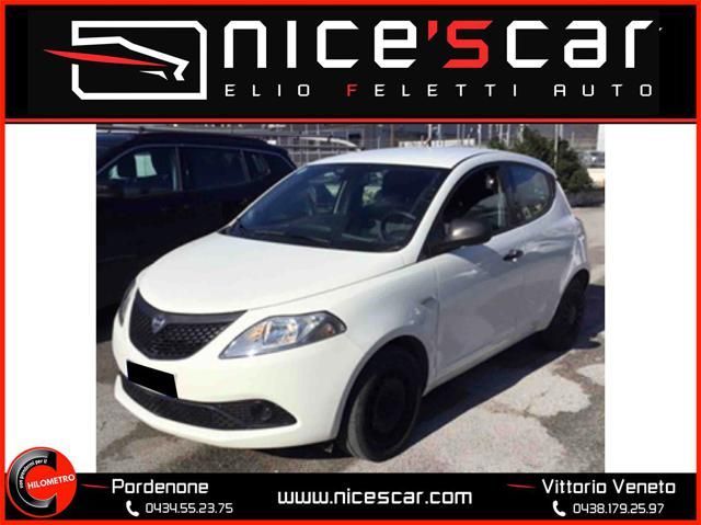 Inne LANCIA Ypsilon 1.0 FireFly 5 p S&S Hybrid Silver