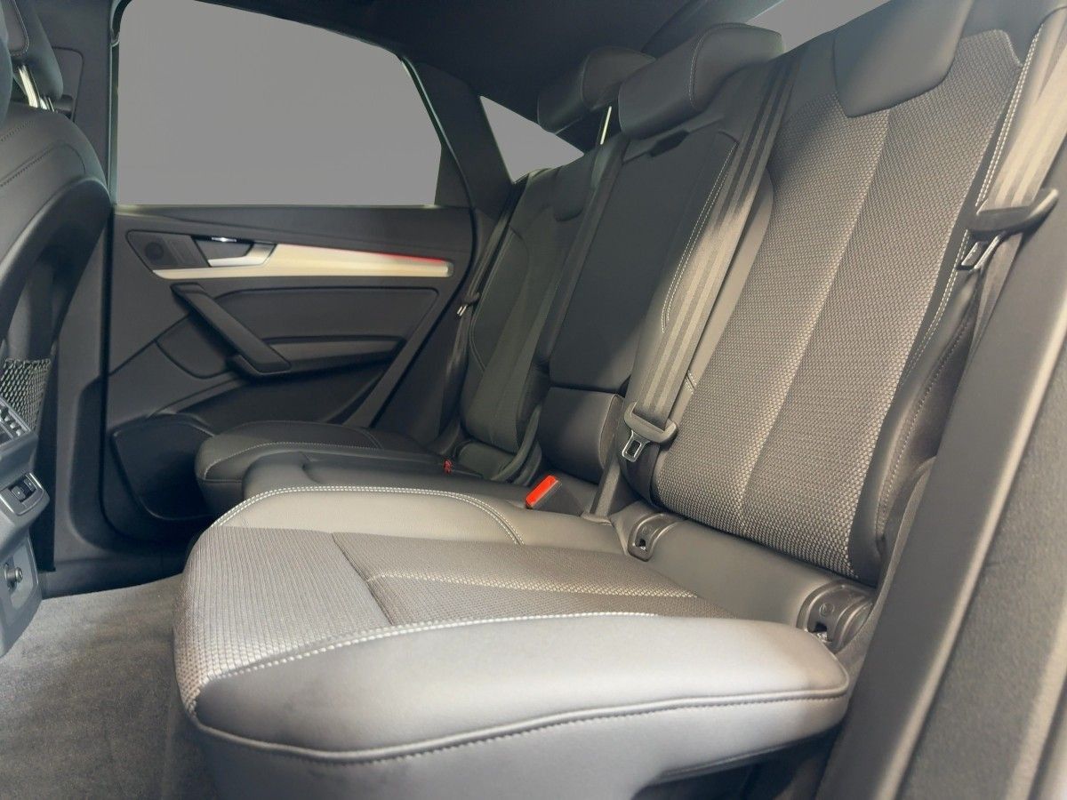 Audi Q5 Sportback S line 40 TFSI quattro Matrix Stand foto 9